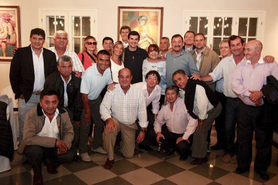 Reunión con senadores en Finca Las Costas. El gobernador Urtubey se reunió con senadores provinciales