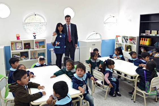 Cerca de 200 niños de 4 años de Villa Estela disfrutan de la nueva escuela Pinturitas de Nivel Inicial