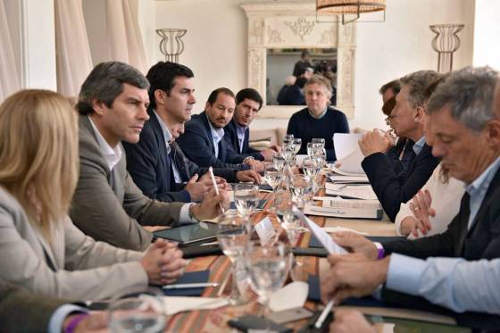 Junto a Urtubey y Macri, los equipos ministeriales de Salta y Nación mantuvieron una reunión de trabajo en Cachi