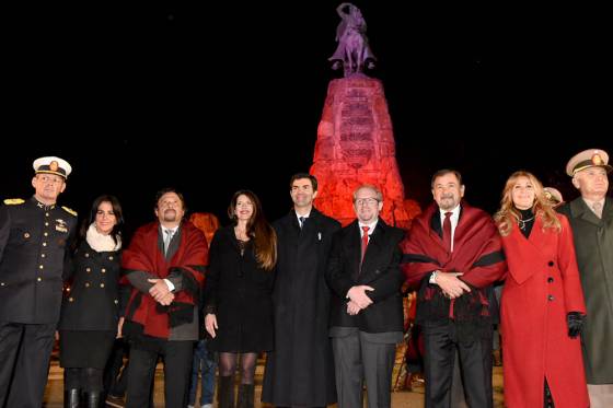 Con la Guardia bajo las Estrellas los salteños recordaron la muerte de su héroe gaucho