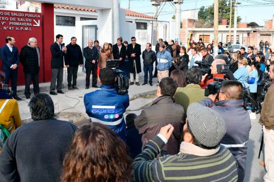 Inauguración de obras en centro de salud de villa Primavera. Urtubey inauguró las obras de ampliación del centro de salud de Villa Primavera