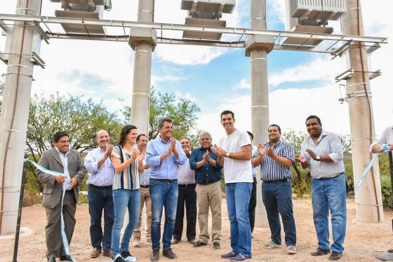 La nueva línea de media tensión Molinos-Tacuil beneficiará la producción, turismo y más de 200 familias de la zona