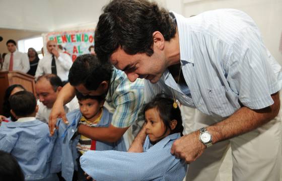 El Gobernador inauguró en Orán una unidad educativa con edificio propio