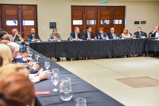 El Gobernador participó en la reunión del Consejo Económico y Social