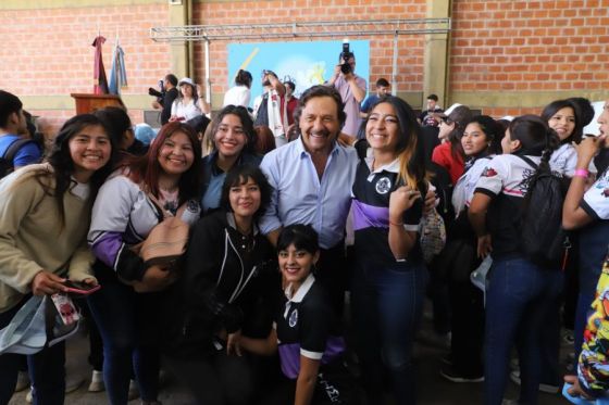 “La Expo Futuro ayuda a que nuestros jóvenes puedan progresar y planificar su futuro”, dijo Sáenz