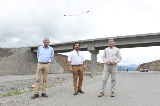 Circunvalación noroeste: El gobernador Sáenz supervisó la etapa final de la obra