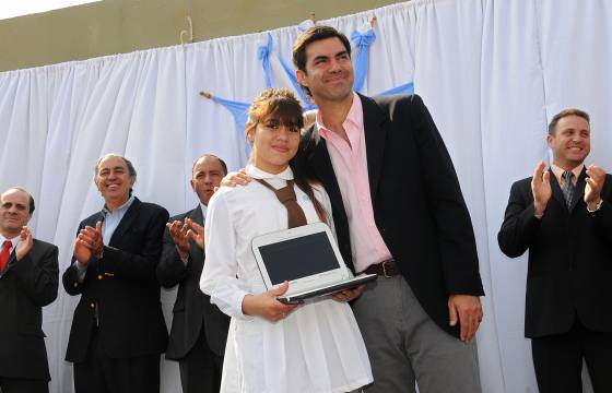 El 80 por ciento de alumnos y docentes salteños cuenta con su netbook.