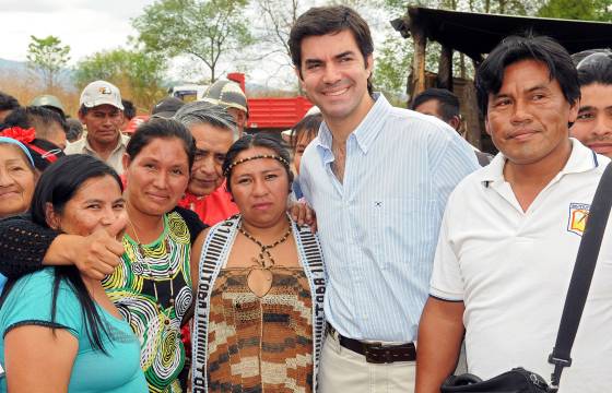 Urtubey participó en la comunidad wichí del 25° aniversario del IPPIS