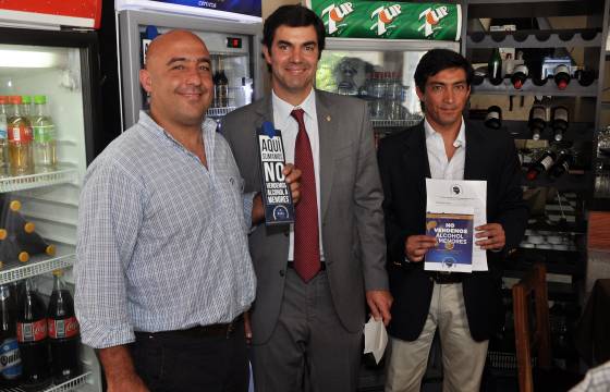 Urtubey participó en la campaña por un consumo y venta responsable de alcohol