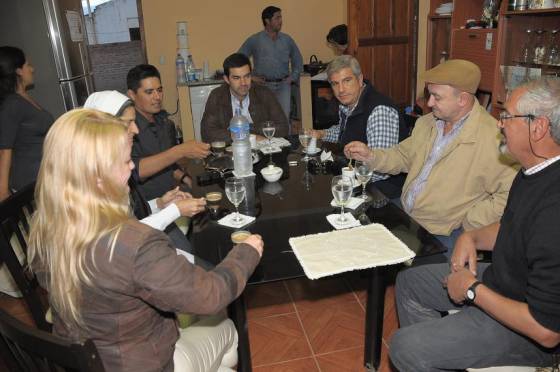 Gobernador en Santa Victoria Este