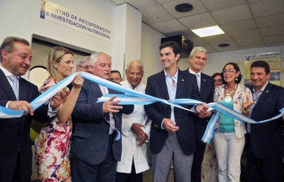 Urtubey inauguró el Centro de Prevención e Investigación Nutricional.