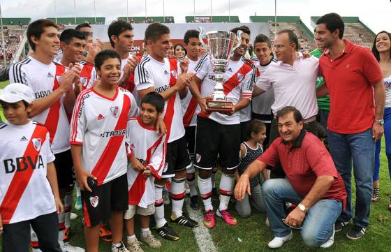 River ganó en Salta la copa Miguel Ragone en el partido disputado para conmemorar el Día de la Memoria