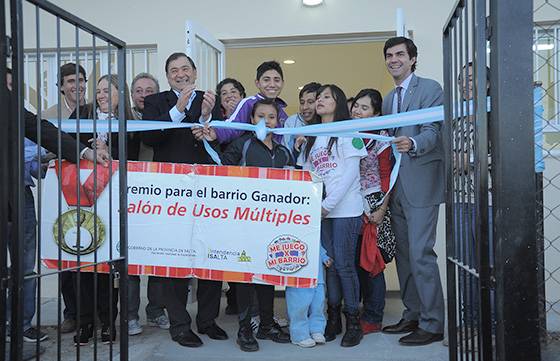 Fue inaugurado el Salón de Usos Múltiples de barrio El Tribuno