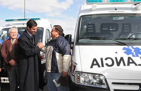 Urtubey entregó 33 ambulancias a distintas áreas operativas de la Provincia