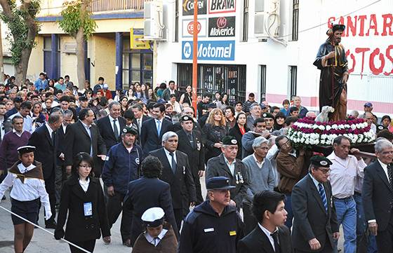 Embarcación celebró su fiesta patronal junto al gobernador Urtubey.