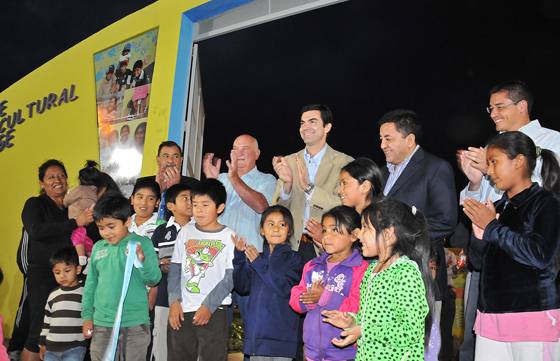 El Gobierno inauguró un importante centro recreativo y cultural en Rosario de Lerma