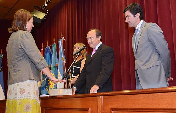 Urtubey asistió a la toma de juramento de la nueva Defensora General de la Provincia