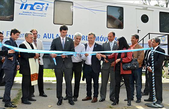 Con fondos y equipamiento se da un fuerte impulso a la educación técnica