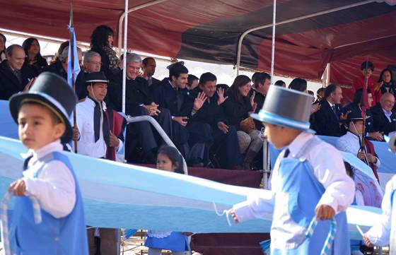 En Rosario de Lerma, pueblo y Gobierno celebraron el 204° aniversario de la Revolución de Mayo