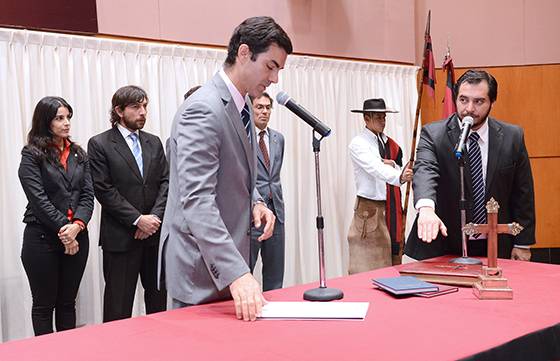 Urtubey tomó juramento al nuevo secretario de Igualdad de Oportunidades