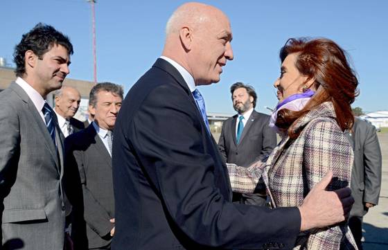 En Santa Fe el gobernador Urtubey acompañó a la Presidenta en el acto central del Día de la Bandera