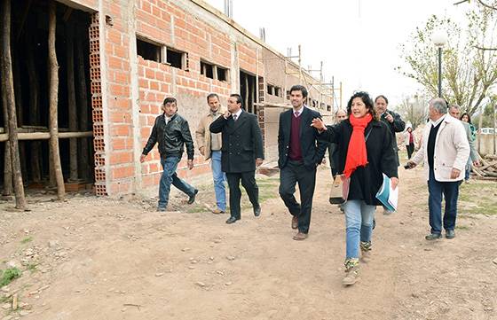 En Rosario de la Frontera, Urtubey supervisó y recorrió distintas obras