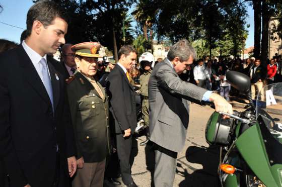 Se entregaron vehículos a Gendarmería Nacional