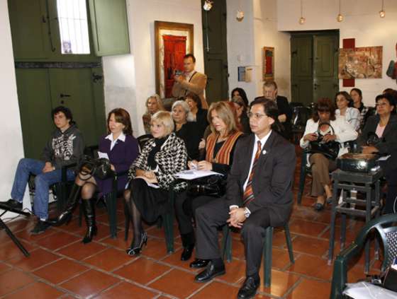 Seminario sobre mujeres y política en el Bicentenario