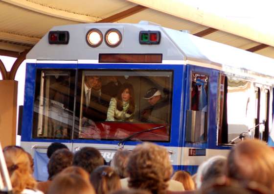 El nuevo tren urbano unirá la ciudad de norte a sur