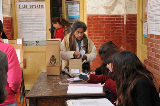 Las elecciones en Salta avanzan en forma normal