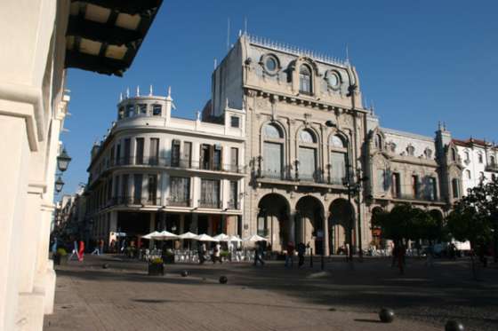 El Gobernador declaró al área centro de la ciudad Bien Arquitectónico y Urbanístico