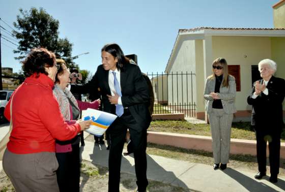 El Gobierno adjudicó viviendas a personas de la tercera edad 