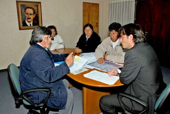 El secretario de Gobierno recibió a representantes de barrios de la zona norte