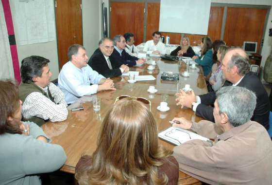 El Ministro de Salud se reunió con representantes del sector farmacéutico 