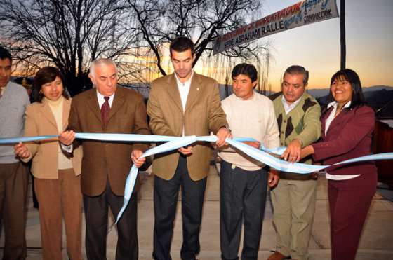 Urtubey inauguró obras en los municipios de La Merced y El Carril