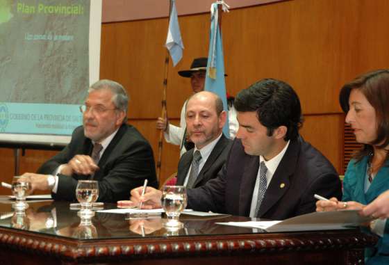 Se presentó el Plan Provincial de Uso Social de la Madera 