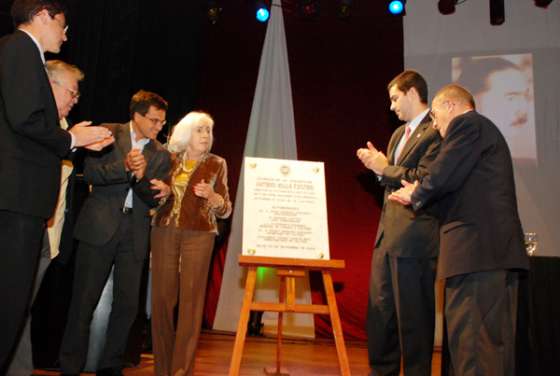 Urtubey participó  del homenaje al poeta, escritor y periodista Antonio Nella Castro   