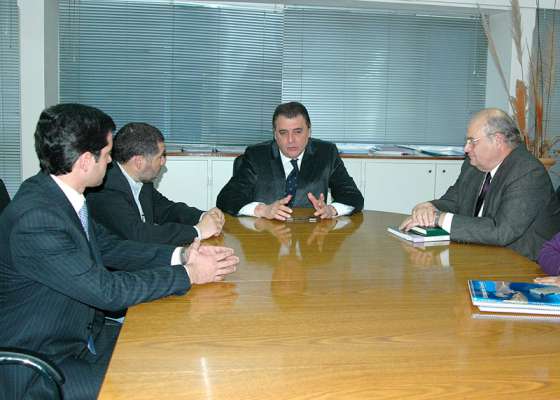 Loutaif recibió a empresarios de la minera SILEX Argentina S.A. 