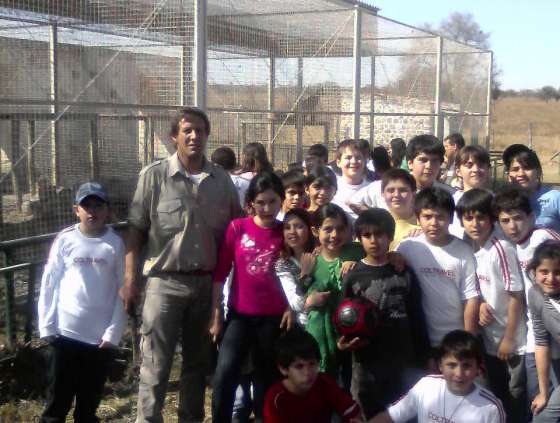 Estudiantes de Tucumán visitaron la Estación de Fauna Autóctona