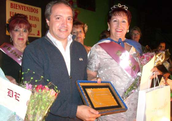 Se realizó la elección de la reina de la Tercera Edad