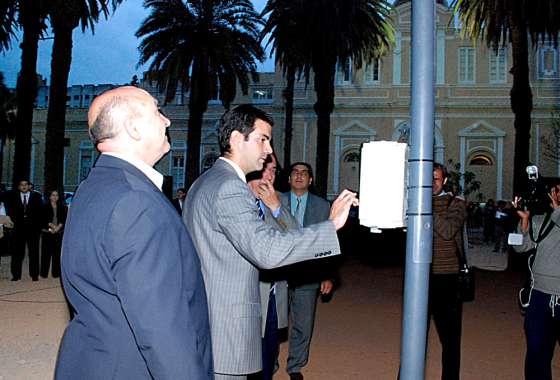 Fue inaugurado el nuevo sistema de iluminación en Plaza de la Legislatura