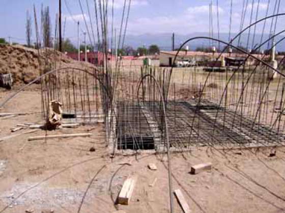 Obras de agua y red cloacal en los departamentos La Viña y Guachipas