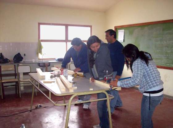 El Gobierno capacita a mujeres y jóvenes de barrio Solidaridad  