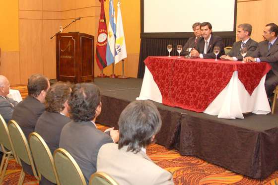 El gobernador Urtubey participó del Ciclo de Conferencias Provinciales sobre Exportación 