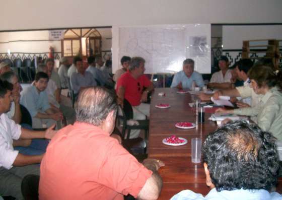 Encuentro con productores frutihortícolas de Colonia Santa Rosa     