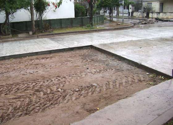 Avanzan obras de pavimentación en calles de Metán 