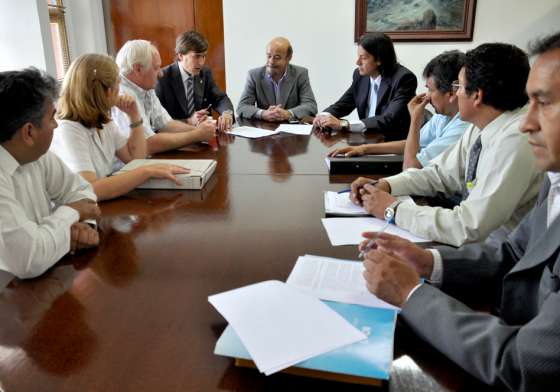 Se reunió la comisión negociadora central para el sector público