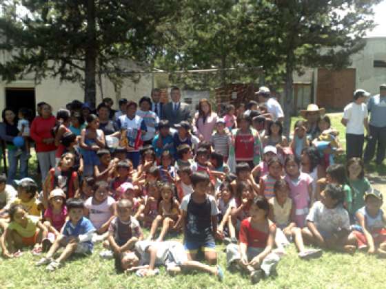 Día de campo para los niños de los comedores 