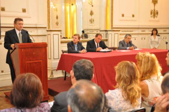 Debaten en Salta políticas de prevención y asistencia de adicciones 