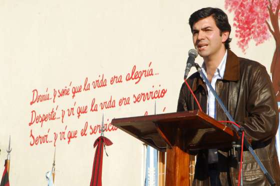 El gobernador Urtubey firmó convenio para refacciones de una escuela en Orán 